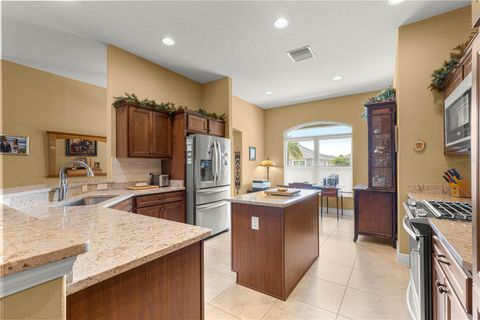 Tiny photo for 3031 Hicks Place, The Villages, FL 32163 (MLS # OM708688)