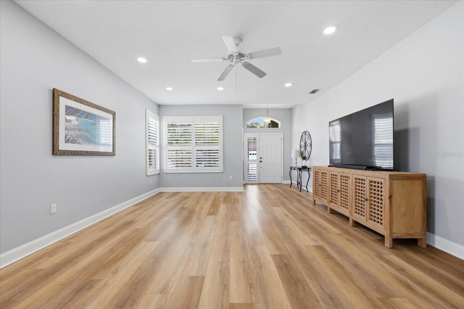 WYNDTREE VILLAGE 11 12 - Residential