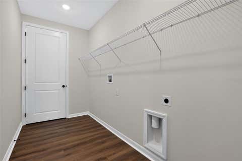 Tiny photo for 30149 Misty Pines Road, Mount Dora, FL 32757 (MLS # TB8523266)