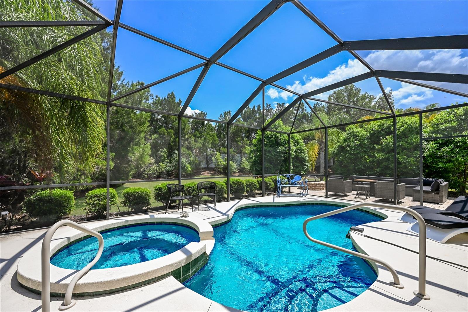 COUNTRY CLUB EAST AT LAKEWOOD RANCH OO1&2 - Residential