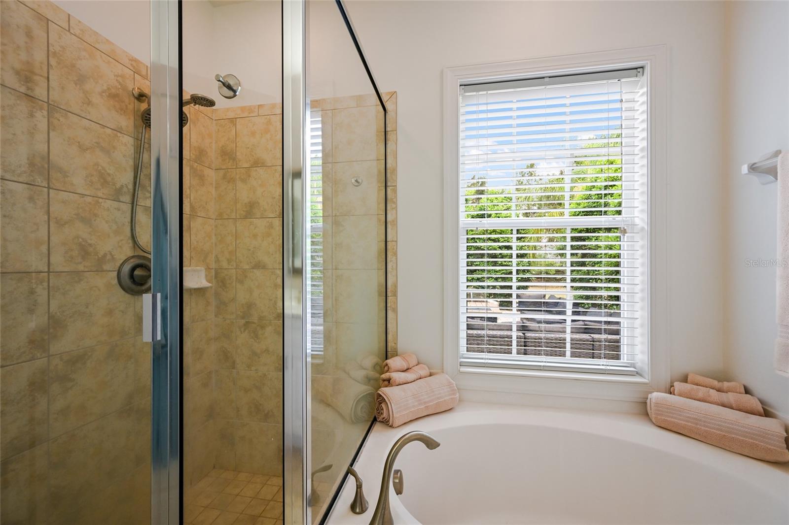 COUNTRY CLUB EAST AT LAKEWOOD RANCH OO1&2 - Residential
