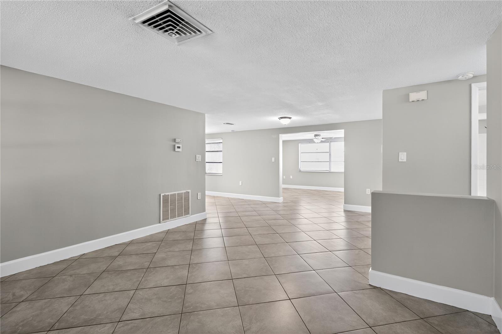 REGENCY PARK - Residential