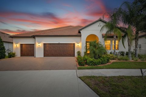 Photo of 5319 Windy Grove Drive, Wimauma, FL 33598 (MLS # TB8434094)