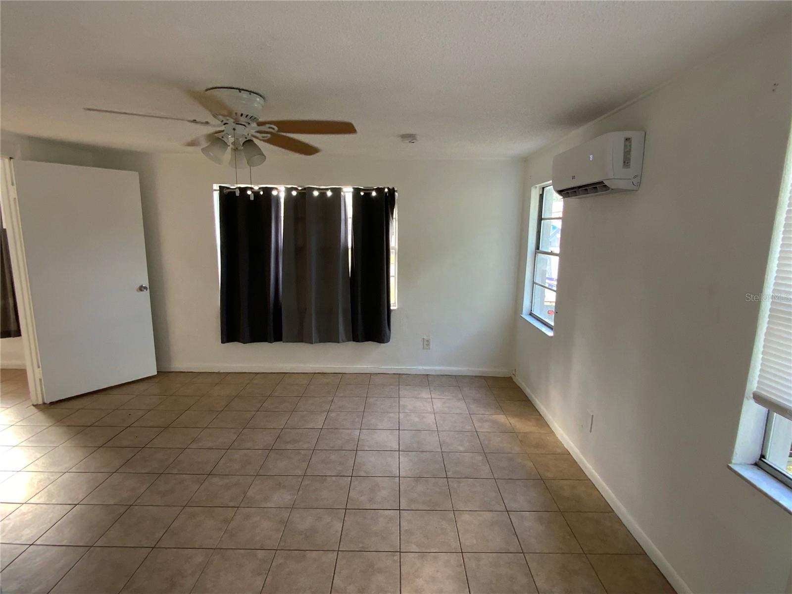 WASHINGTON TERRACE - Residential Lease