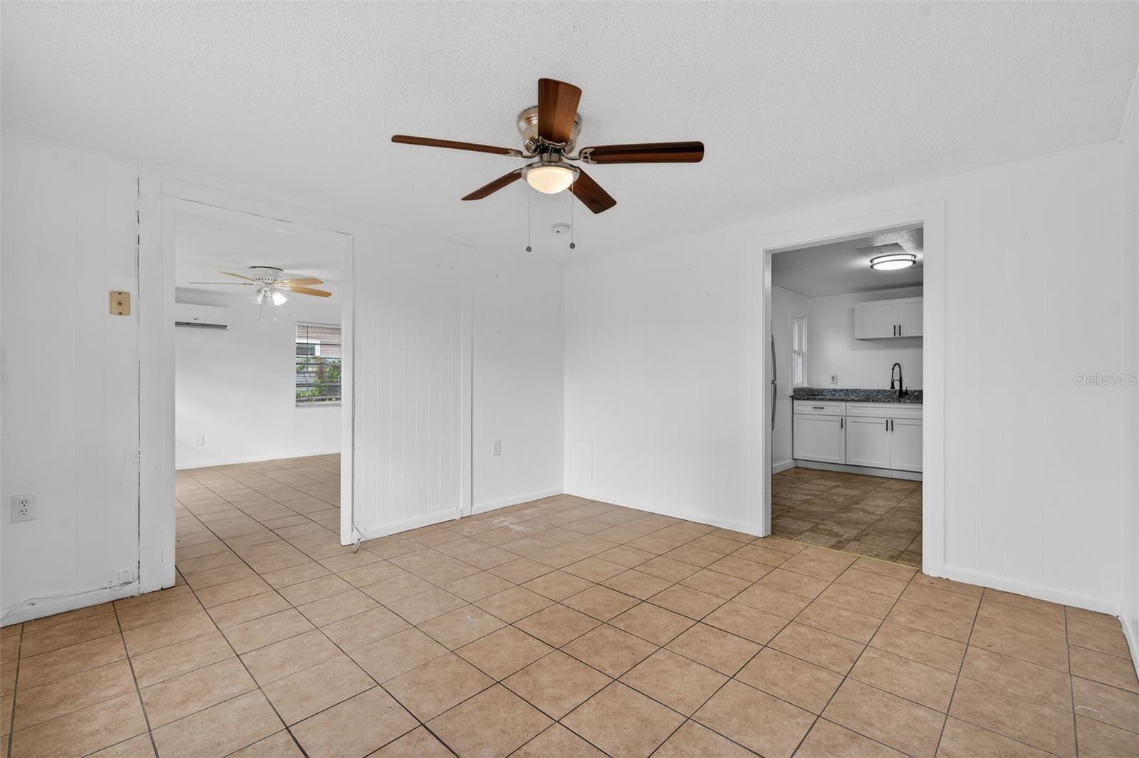 WASHINGTON TERRACE - Residential Lease