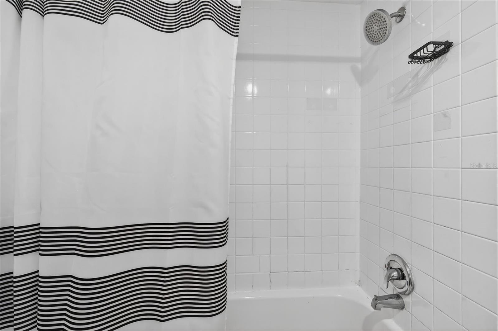 WASHINGTON TERRACE - Residential Lease