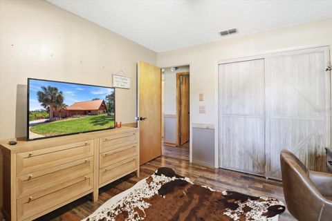 Tiny photo for 1471 N Lagoon Point, Inverness, FL 34453 (MLS # OM724941)