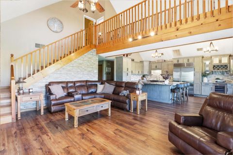 Tiny photo for 1471 N Lagoon Point, Inverness, FL 34453 (MLS # OM724941)
