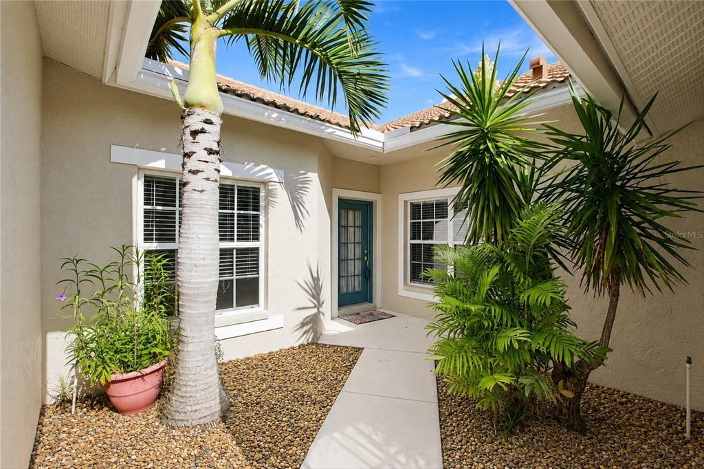 Photo of 1814 San Silvestro Drive, Venice, FL 34285 (MLS # N6145387)