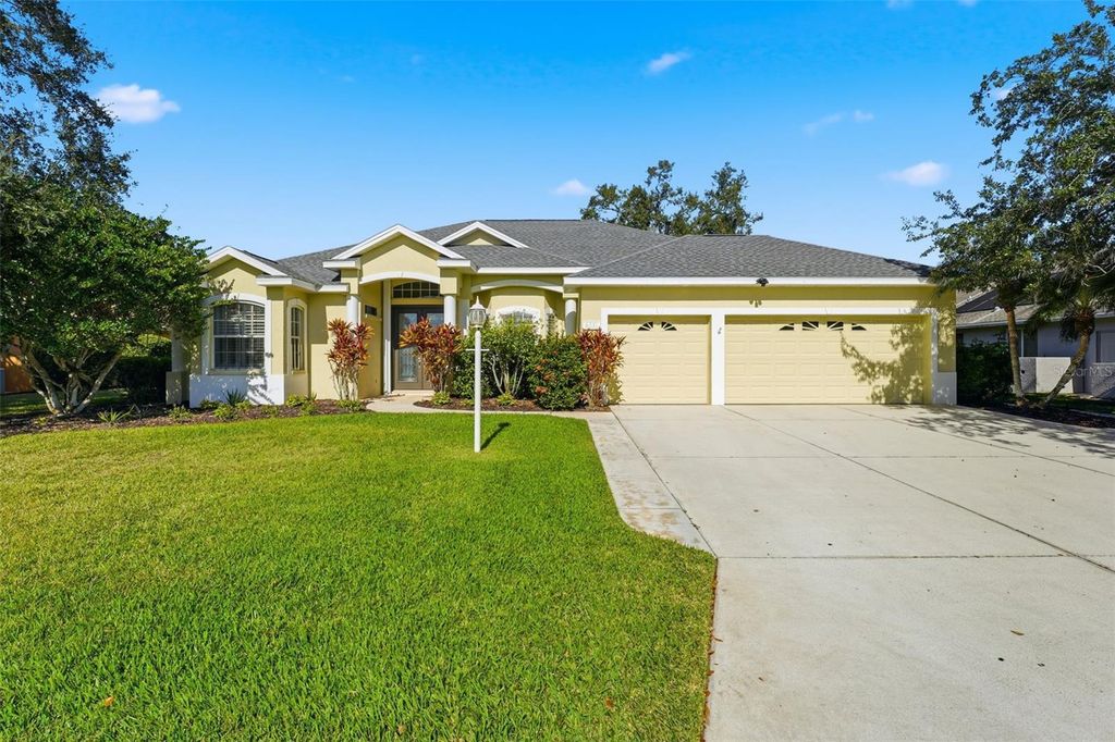 Photo of 6331 Yellow Wood Place, Sarasota, FL 34241 (MLS # A4676153)