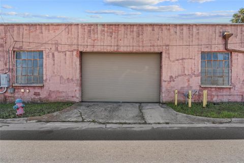 Tiny photo for 304 S Magnolia Avenue, Ocala, FL 34471 (MLS # OM720256)