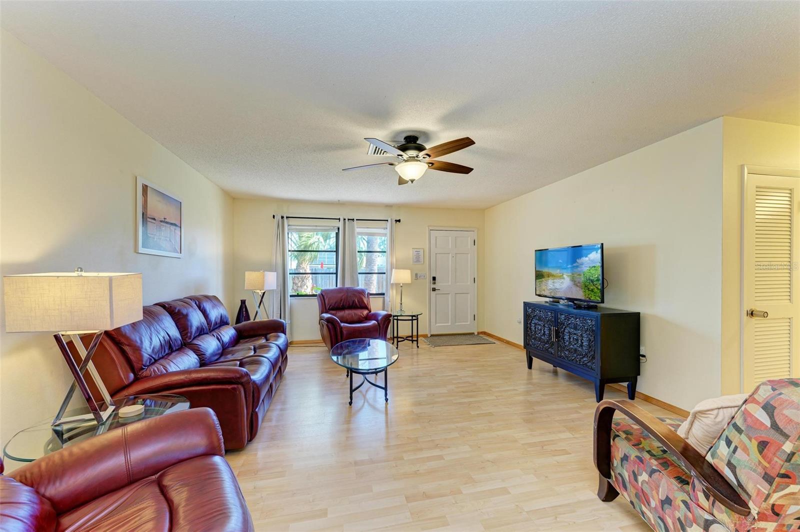 METES AND BOUNDS, LONG LEGAL DESCRIPTION - Residential Income