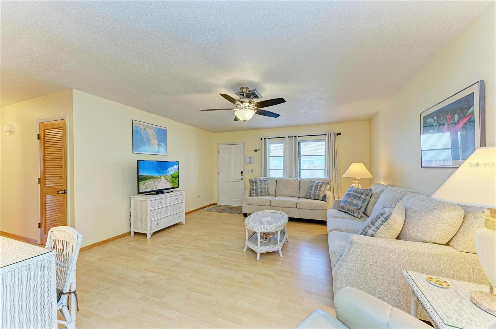 METES AND BOUNDS, LONG LEGAL DESCRIPTION - Residential Income