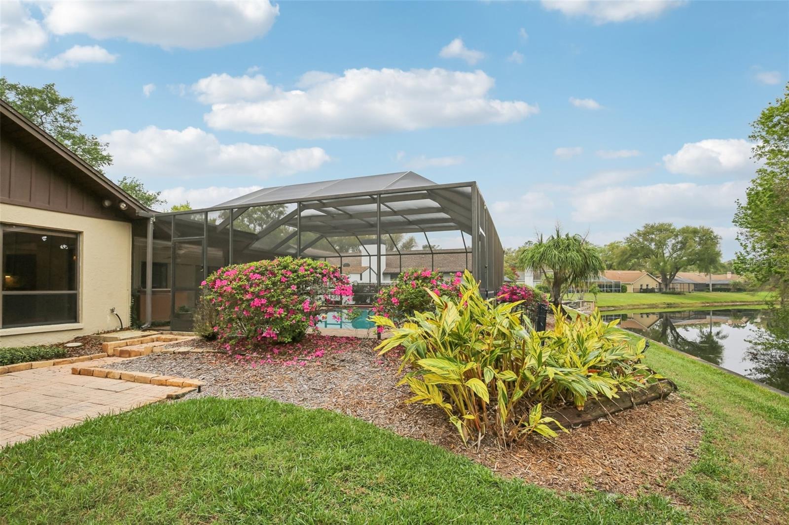 THE MANORS AT CRYSTAL LAKES - Residential