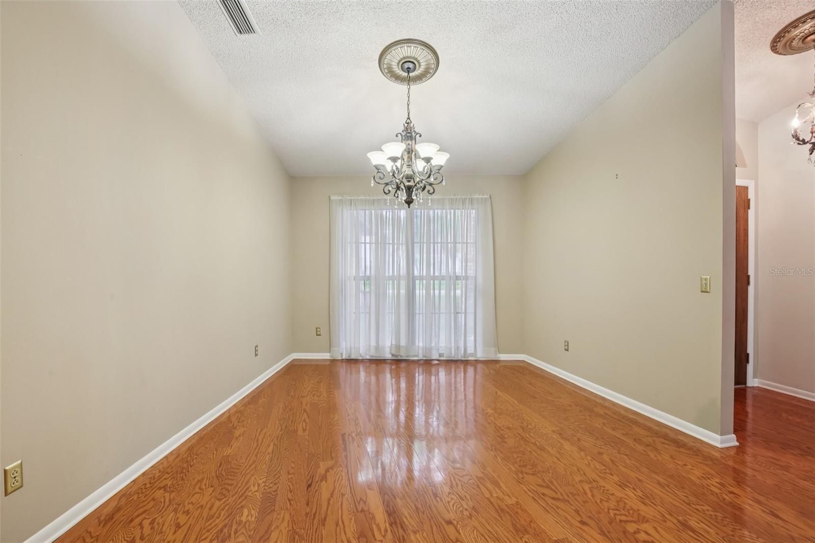 THE MANORS AT CRYSTAL LAKES - Residential