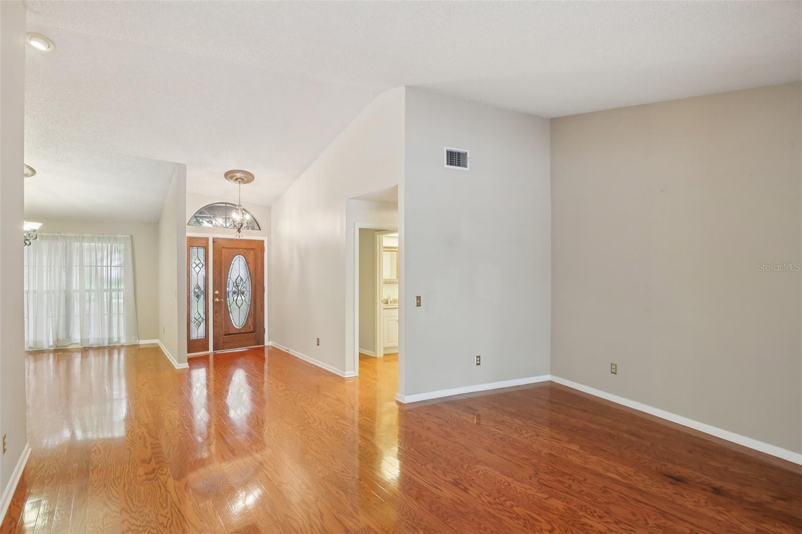 THE MANORS AT CRYSTAL LAKES - Residential