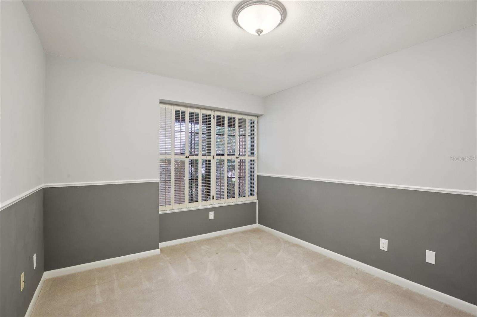 THE MANORS AT CRYSTAL LAKES - Residential