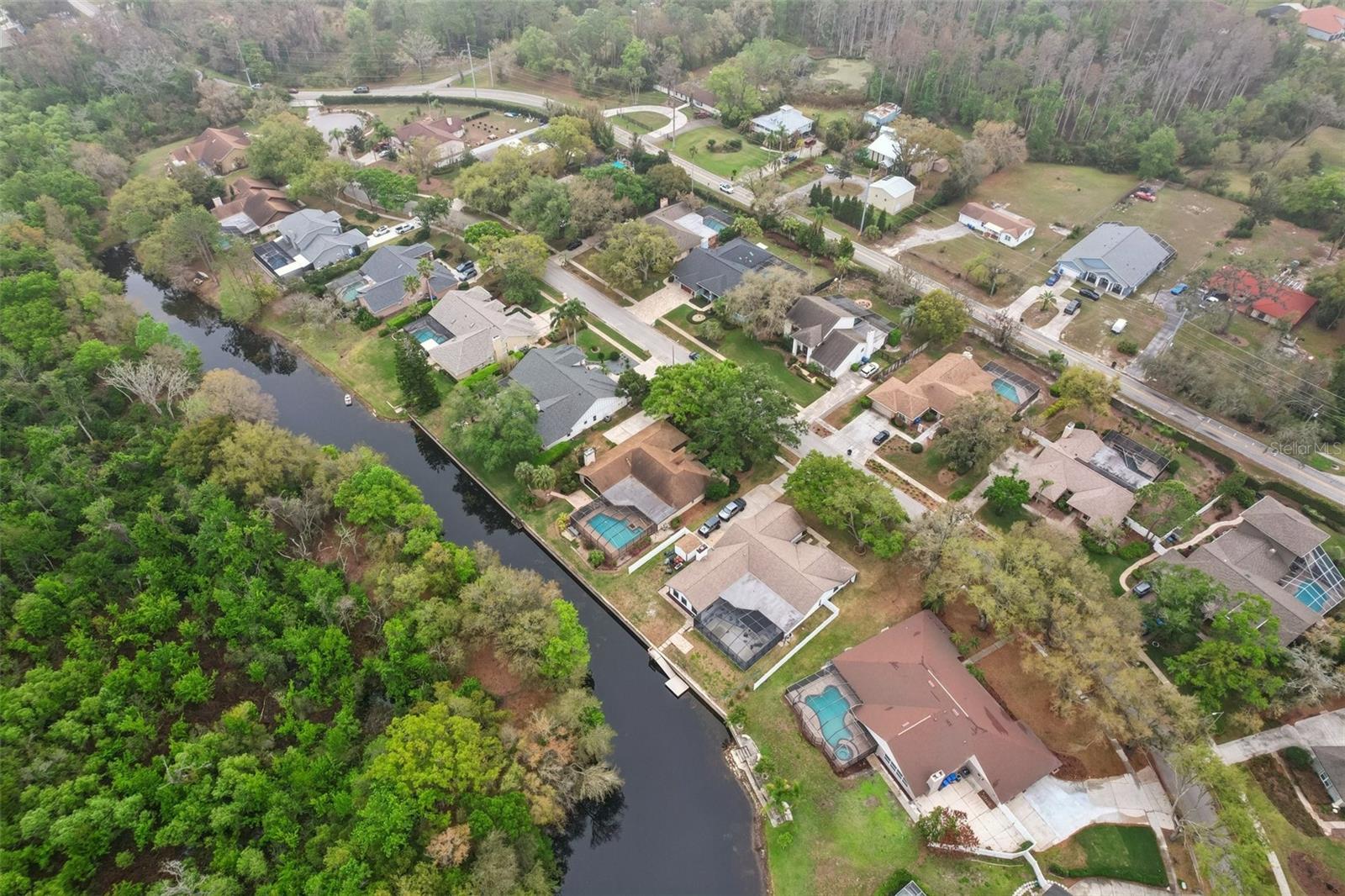 THE MANORS AT CRYSTAL LAKES - Residential