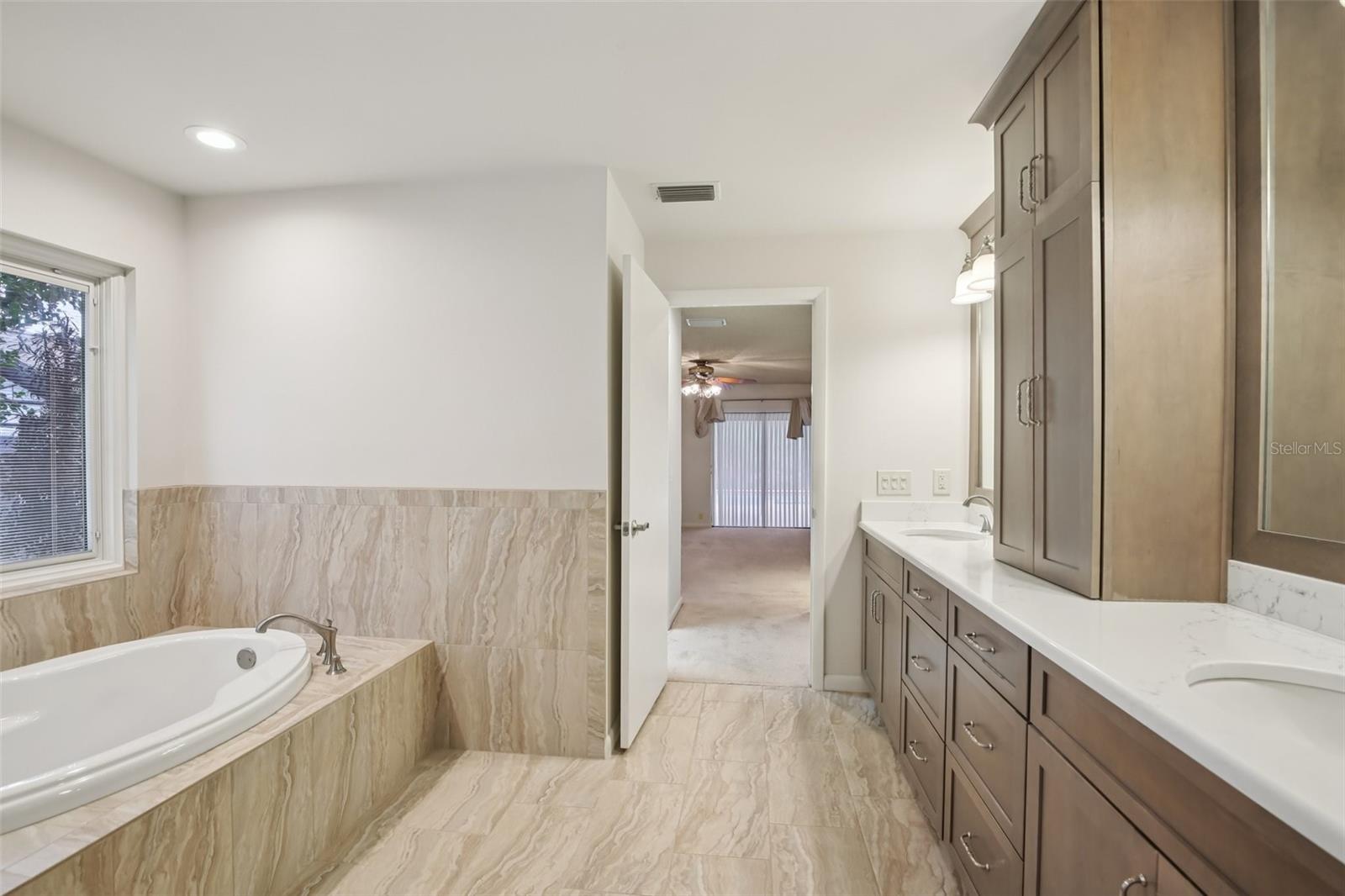 THE MANORS AT CRYSTAL LAKES - Residential