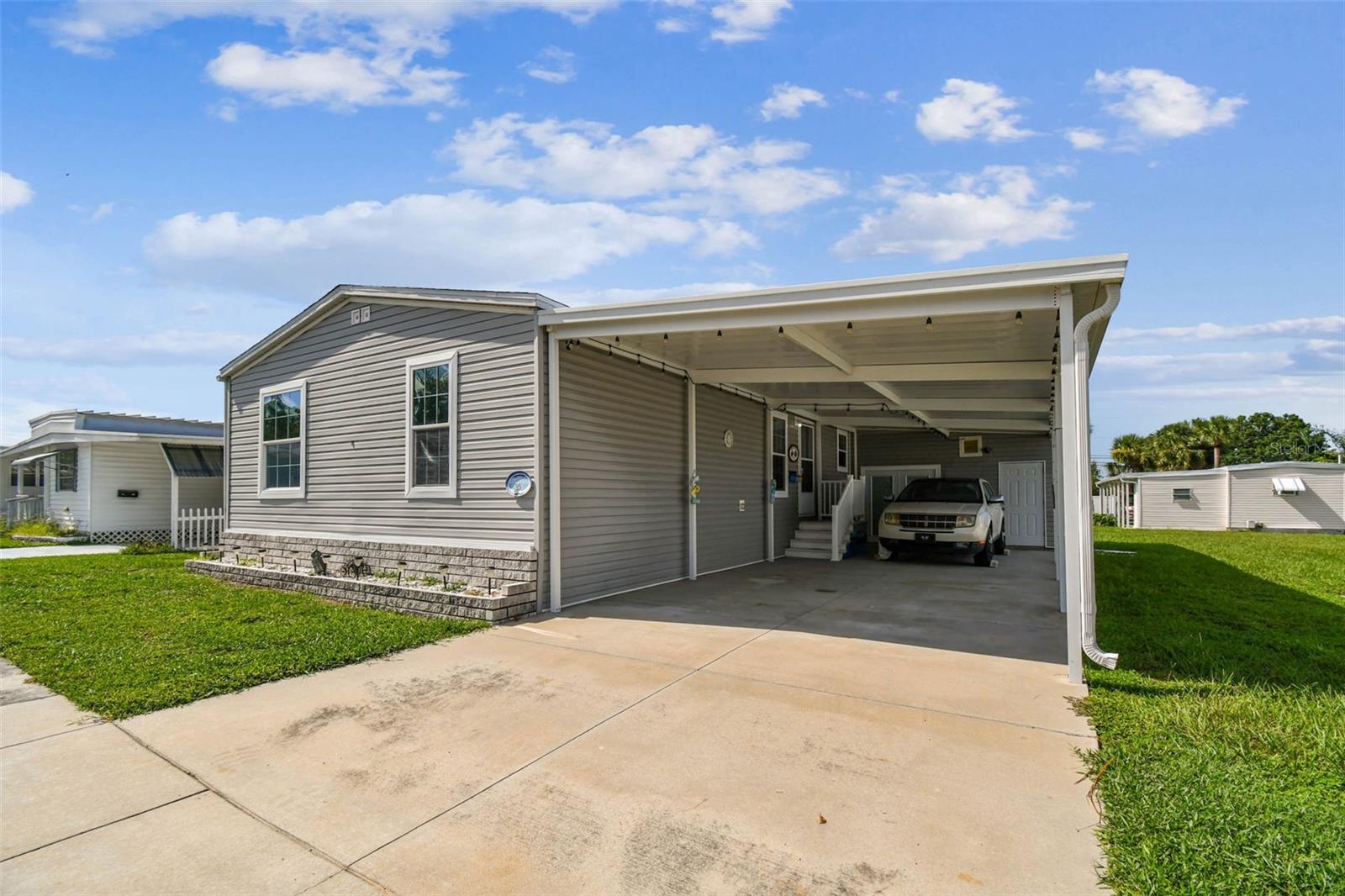 12651 SEMINOLE BOULEVARD 35
