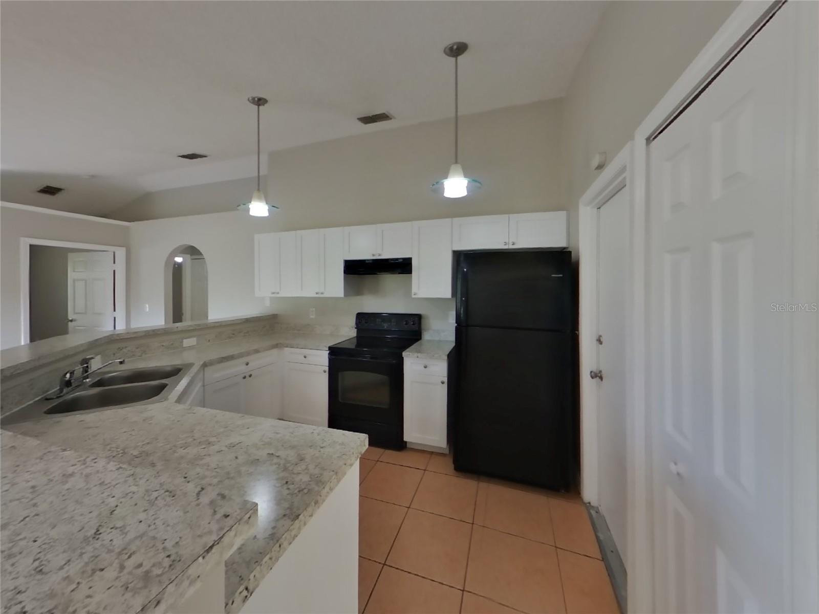SPRING HILL - Residential Lease