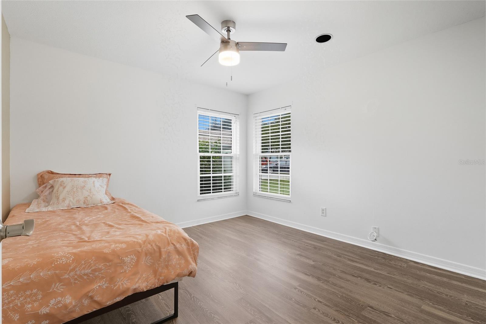 LITHIA RIDGE PH I - Residential