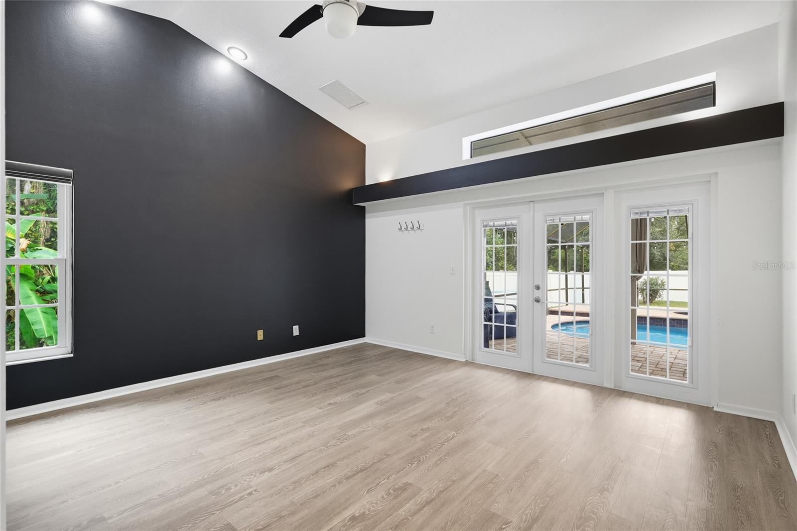 LITHIA RIDGE PH I - Residential