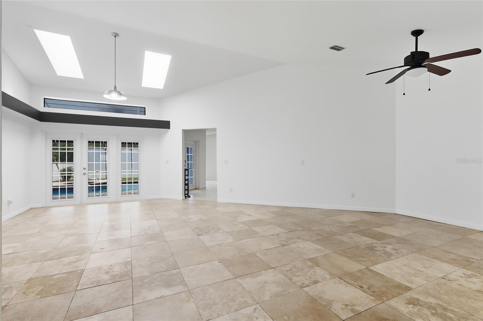 LITHIA RIDGE PH I - Residential
