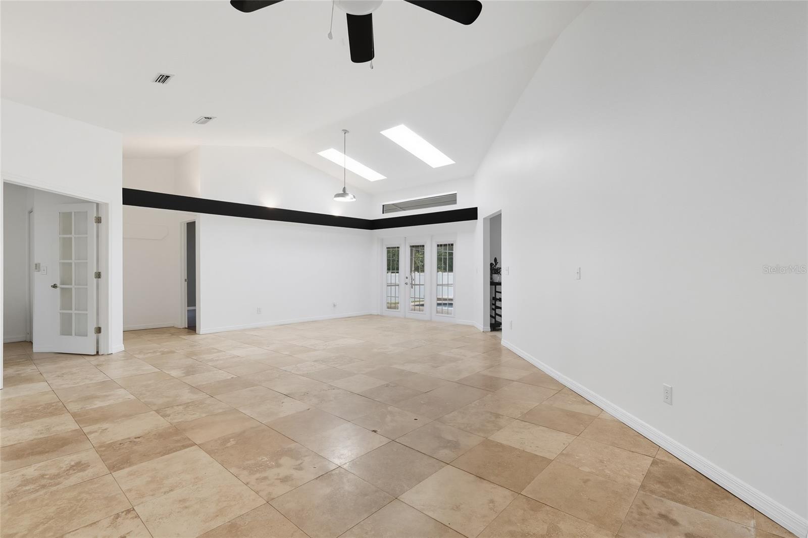 LITHIA RIDGE PH I - Residential