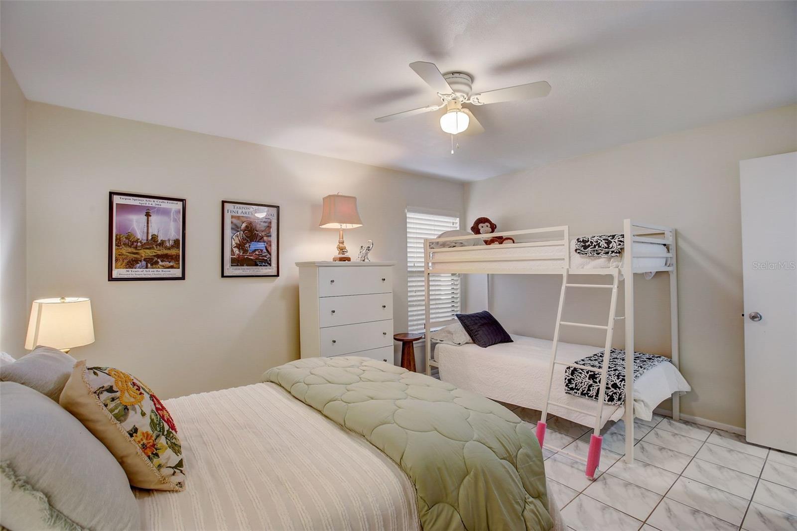 GLENEAGLES I CONDO - Residential