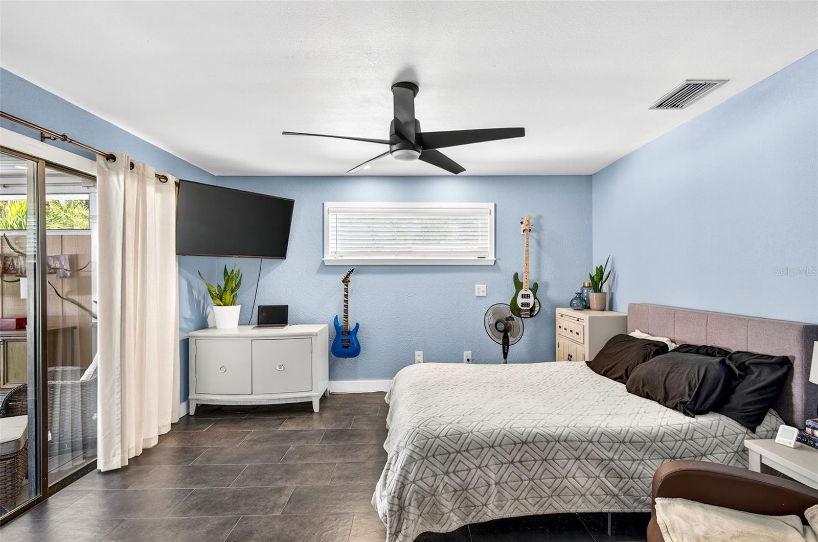 GULF BREEZE ESTATES - Residential