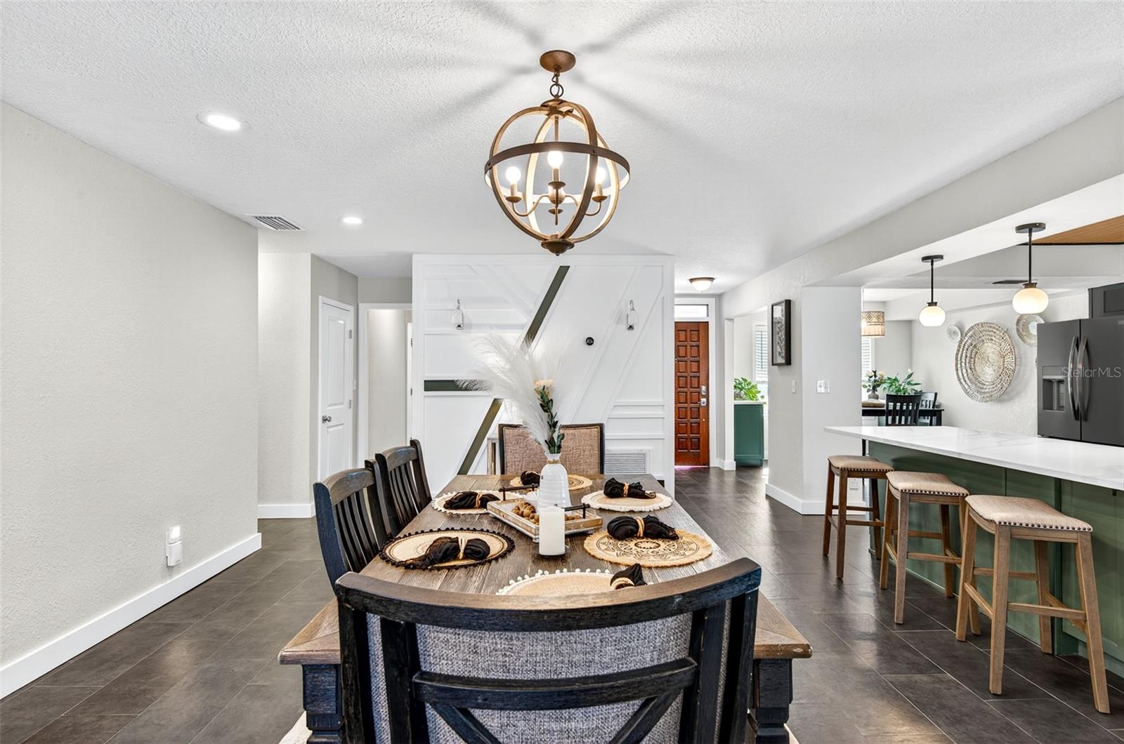 GULF BREEZE ESTATES - Residential