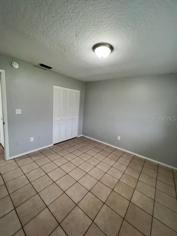 LINCOLN TERRACE - Residential Lease