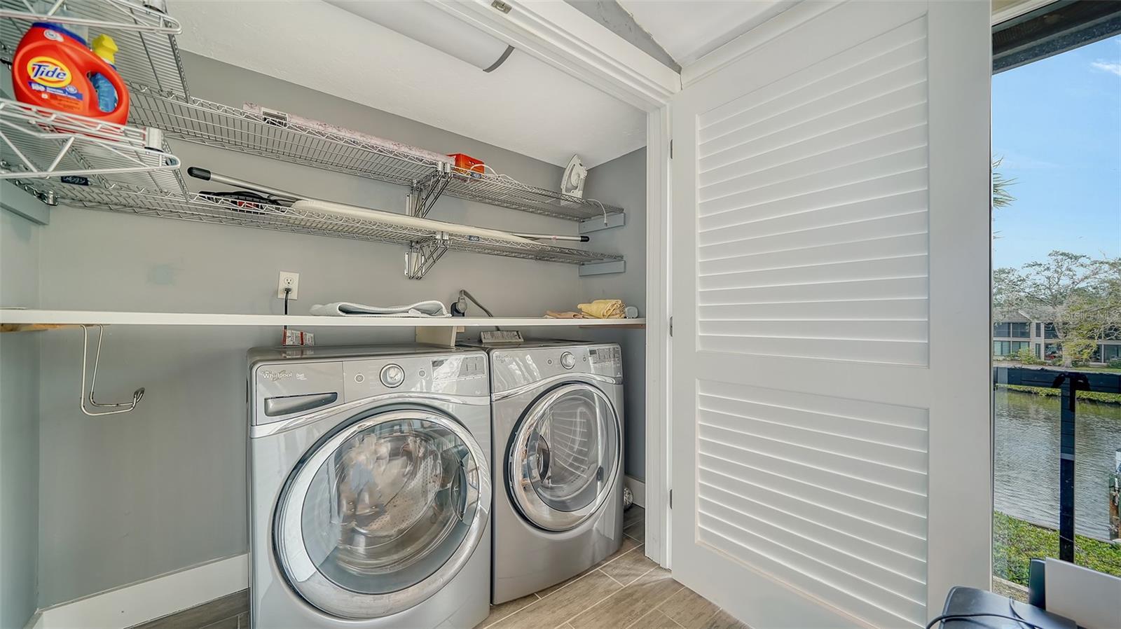 PELICAN COVE IX - Residential Lease