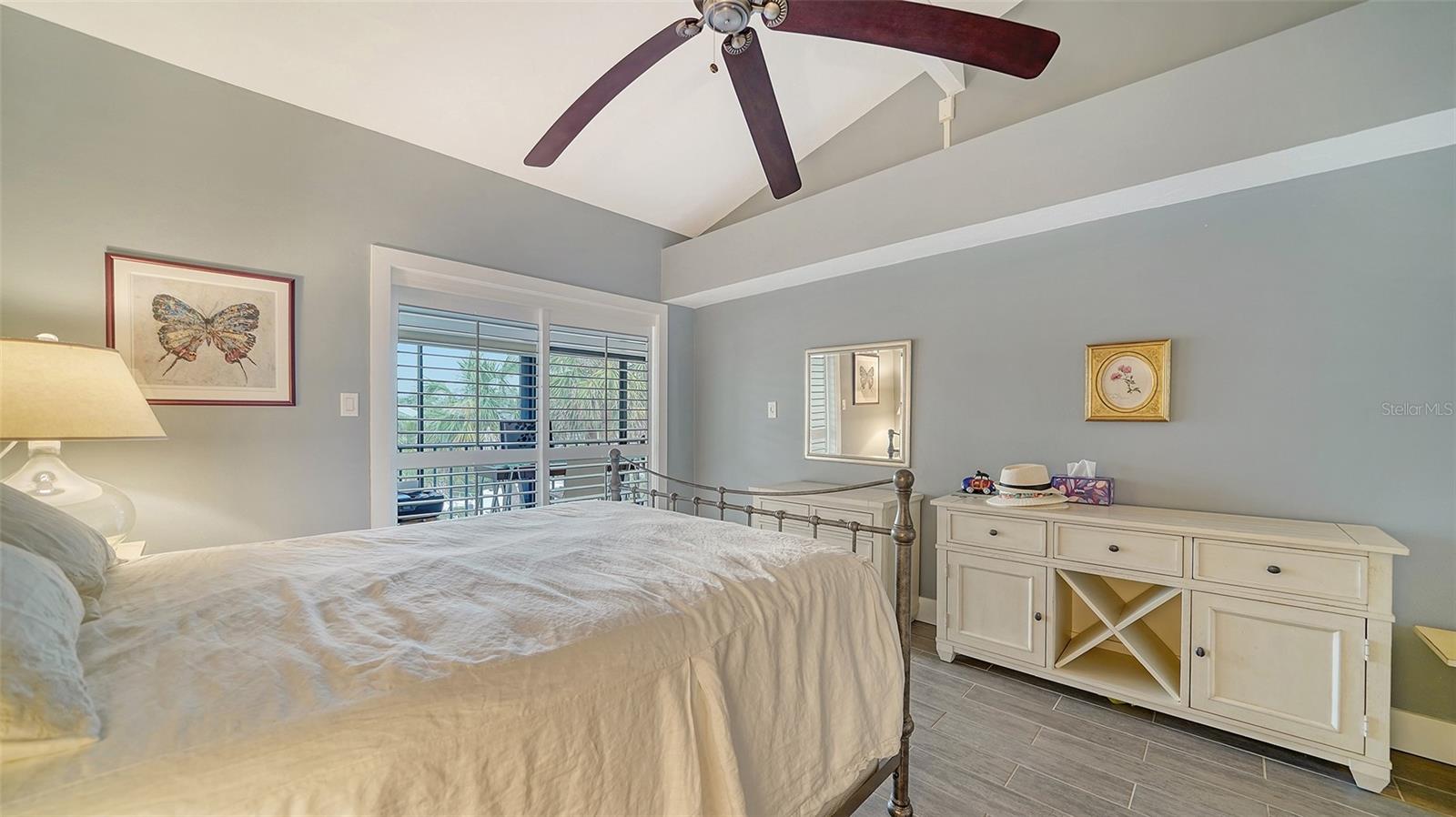 PELICAN COVE IX - Residential Lease