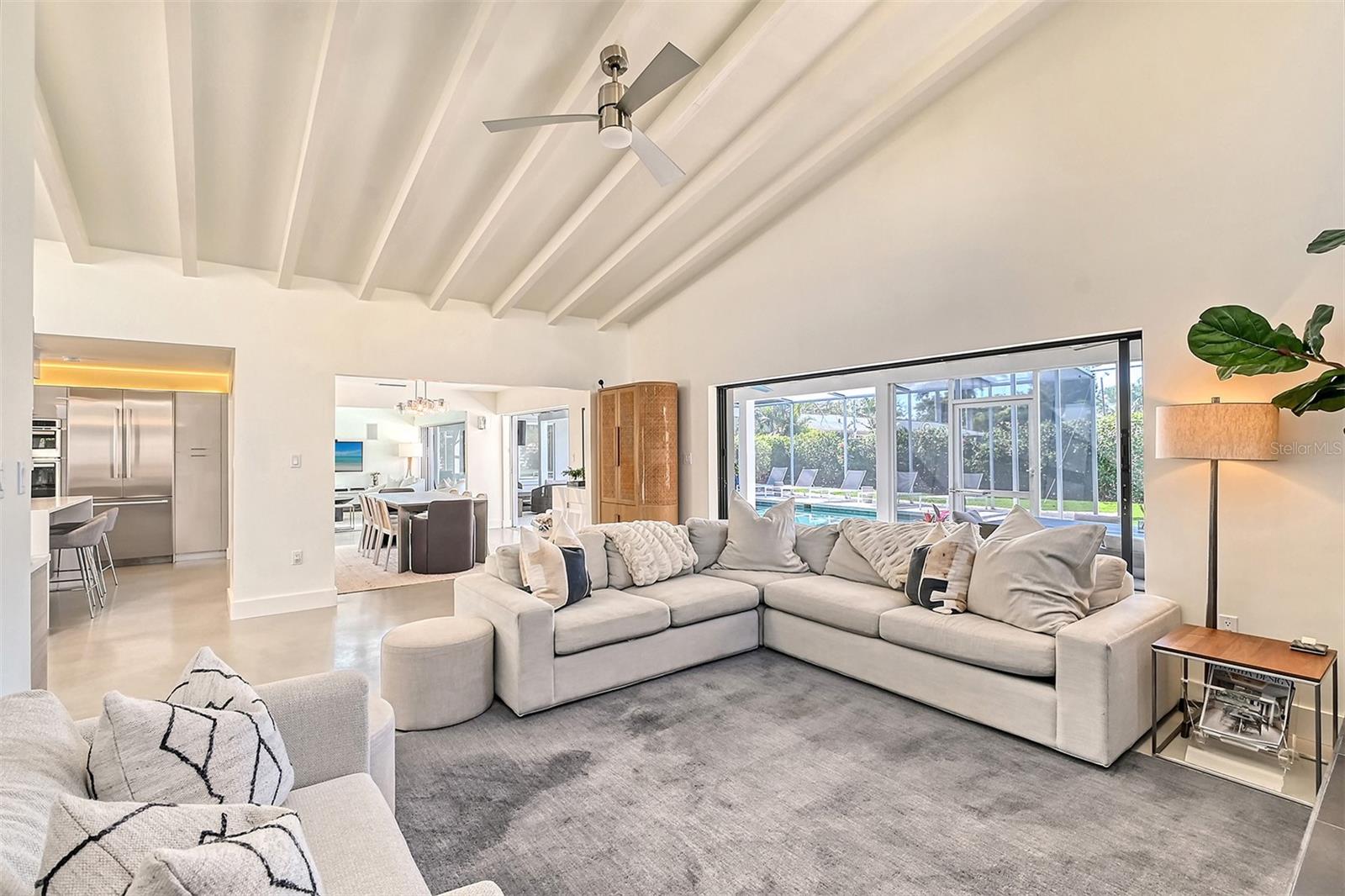 LIDO SHORES - Residential