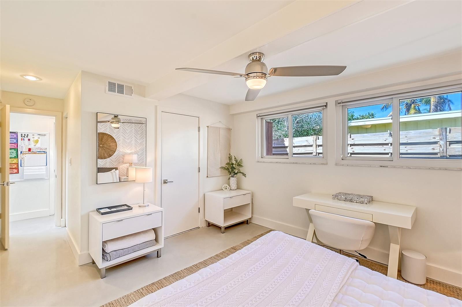 LIDO SHORES - Residential