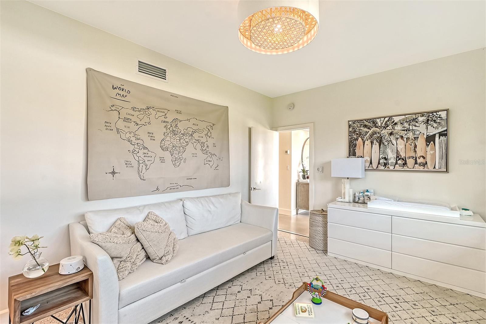 LIDO SHORES - Residential