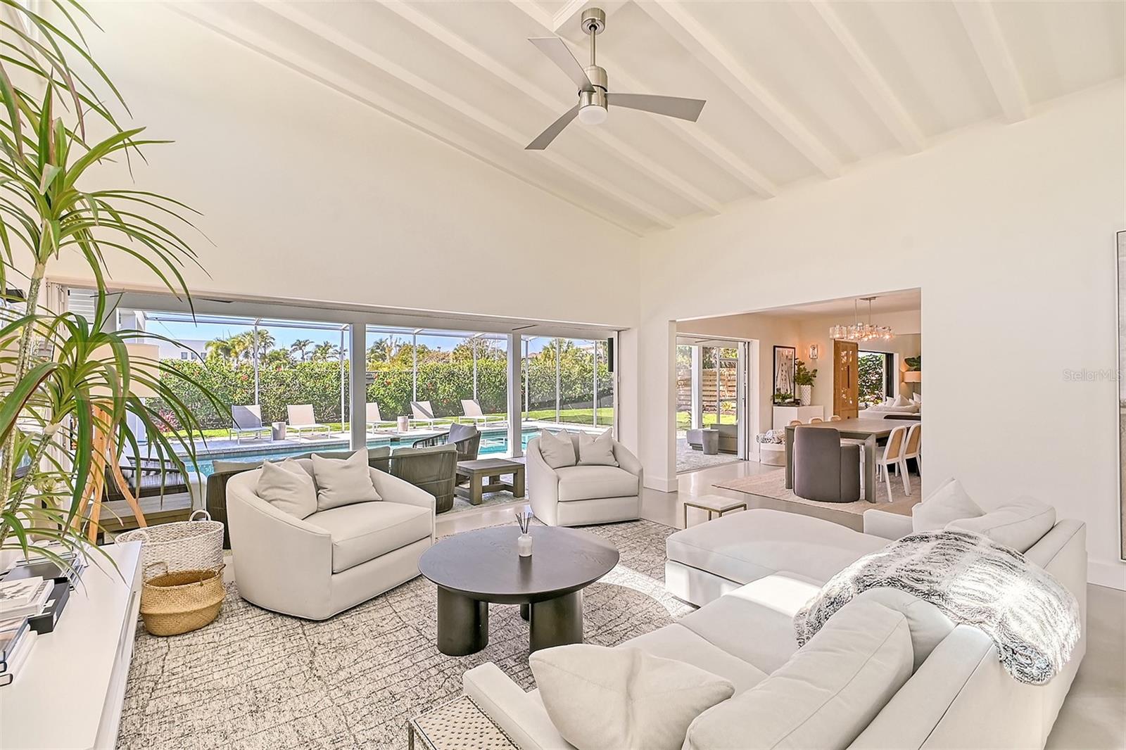 LIDO SHORES - Residential