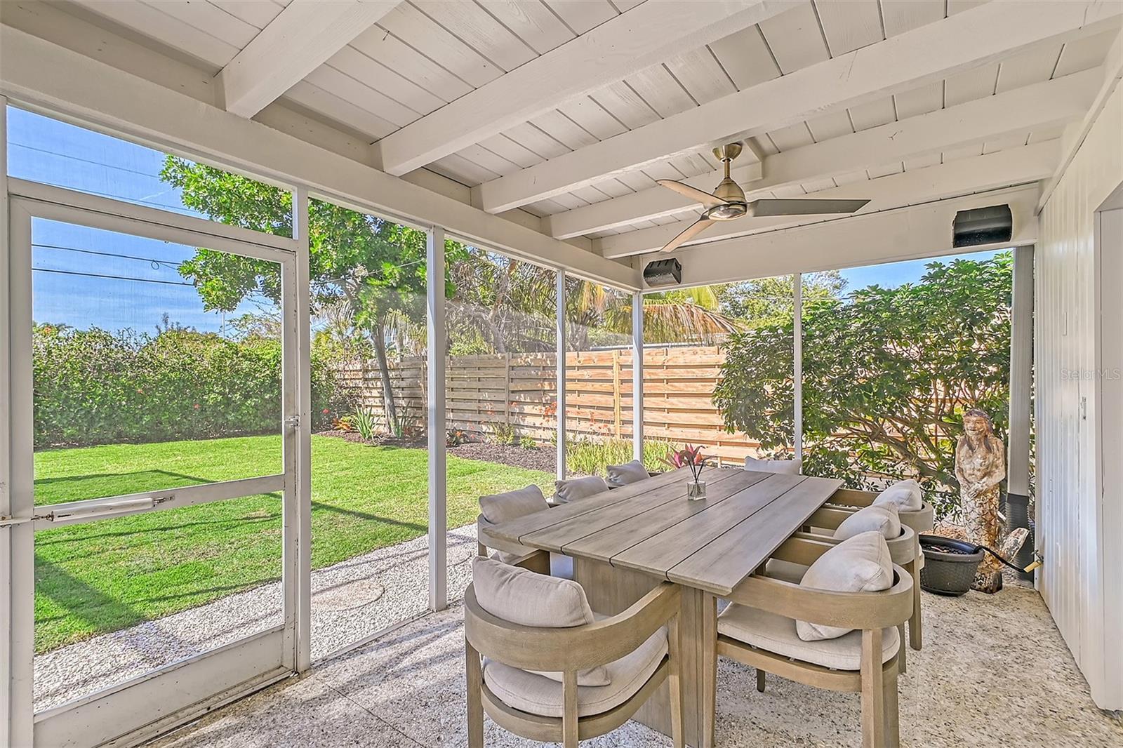 LIDO SHORES - Residential