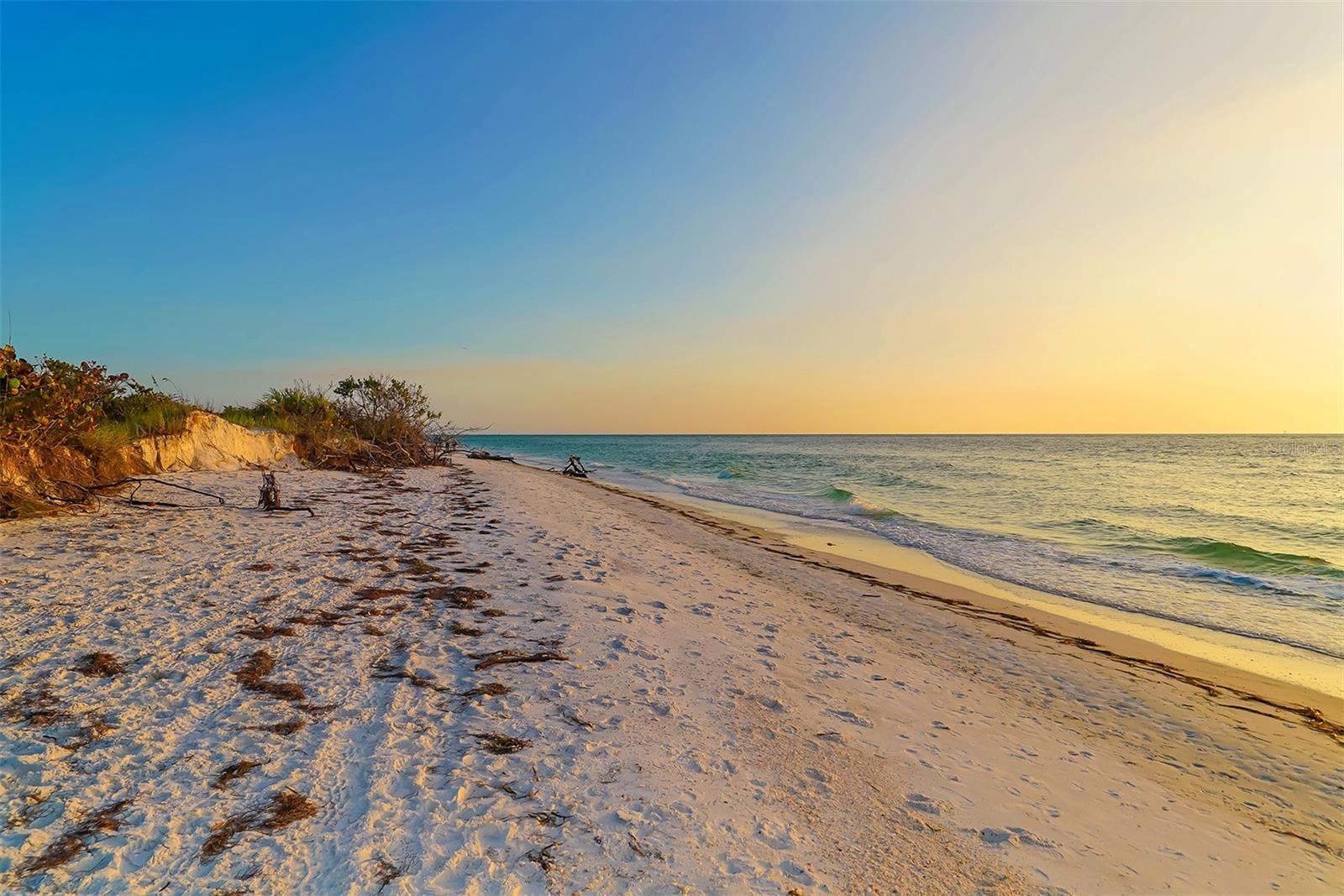 LIDO SHORES - Residential