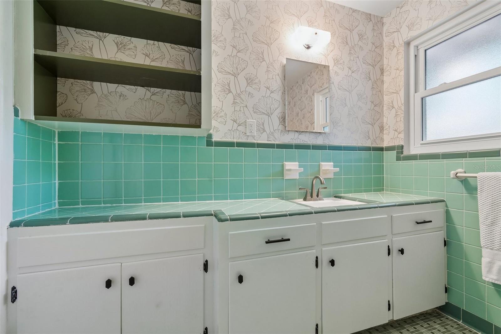 OAKLAND TERRACE - Residential