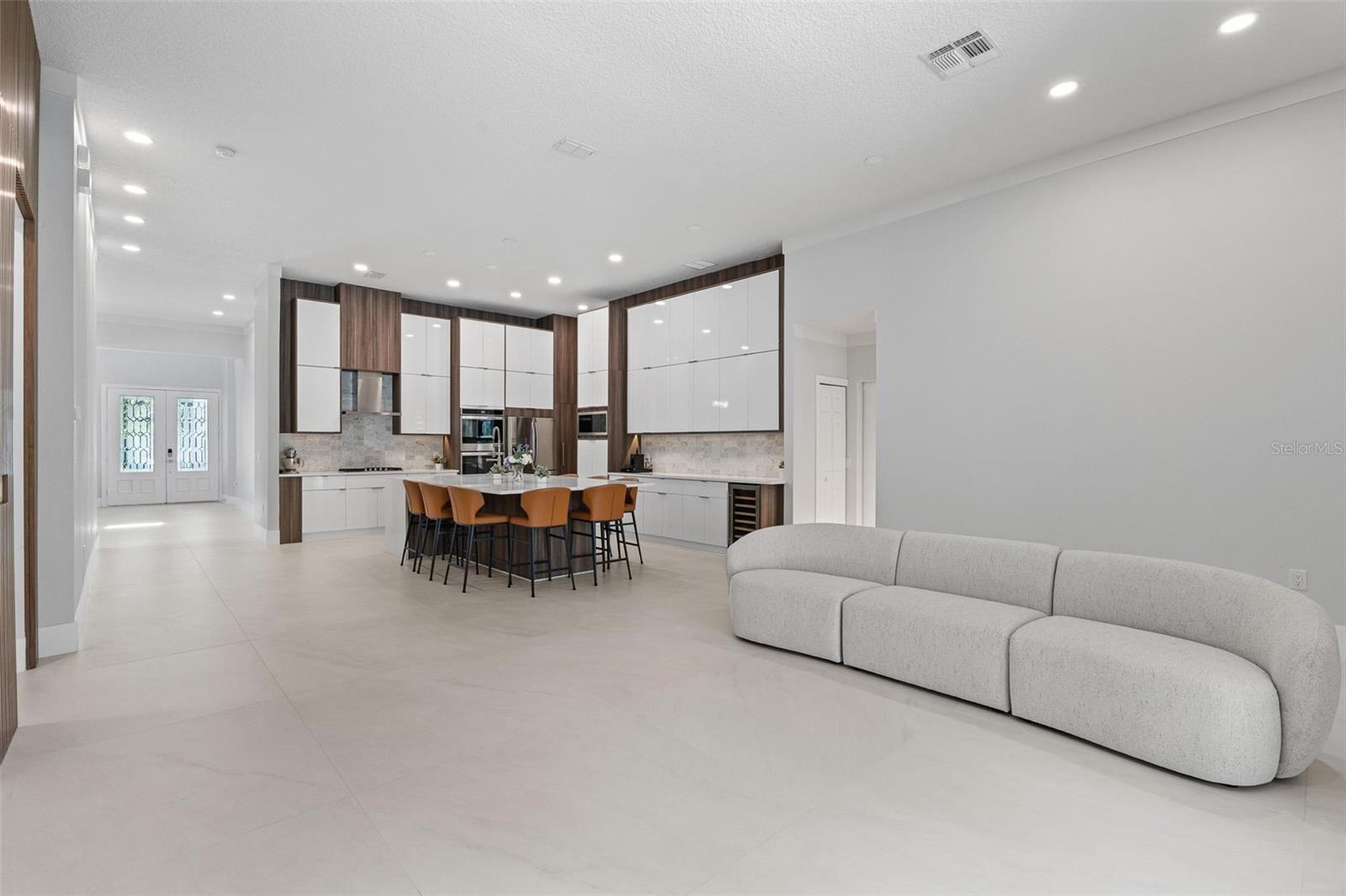 KEENES POINTE - Residential