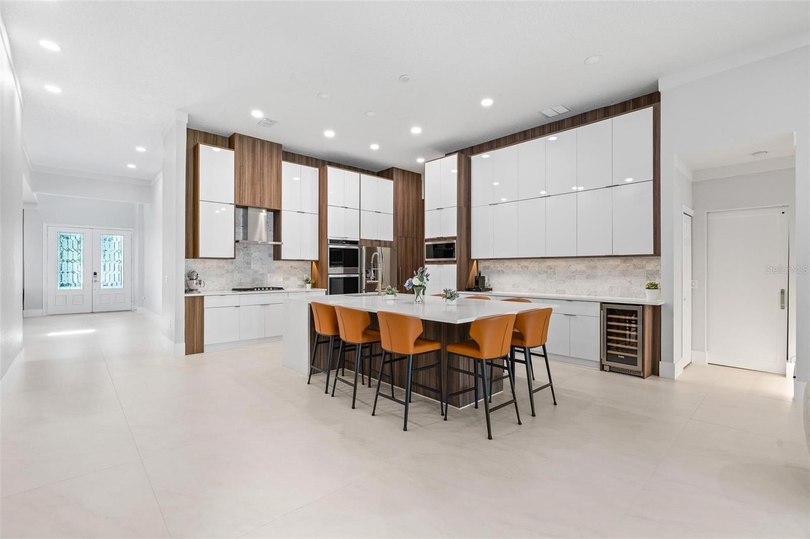 KEENES POINTE - Residential