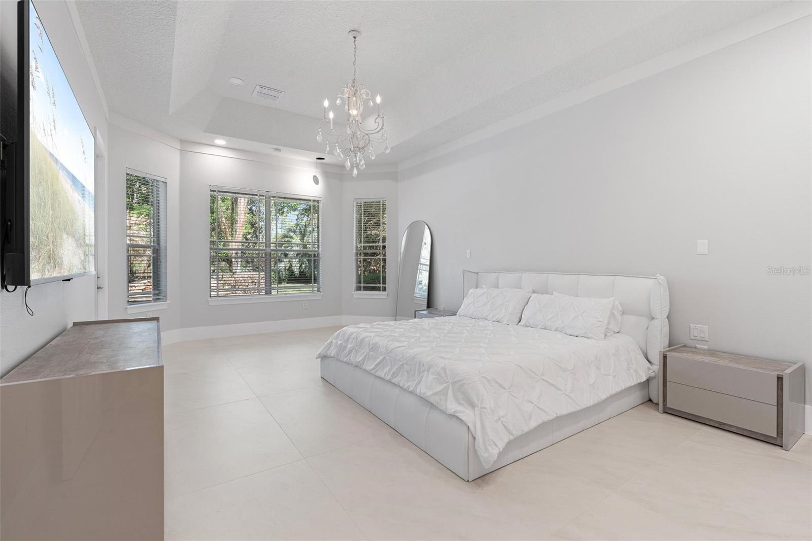 KEENES POINTE - Residential