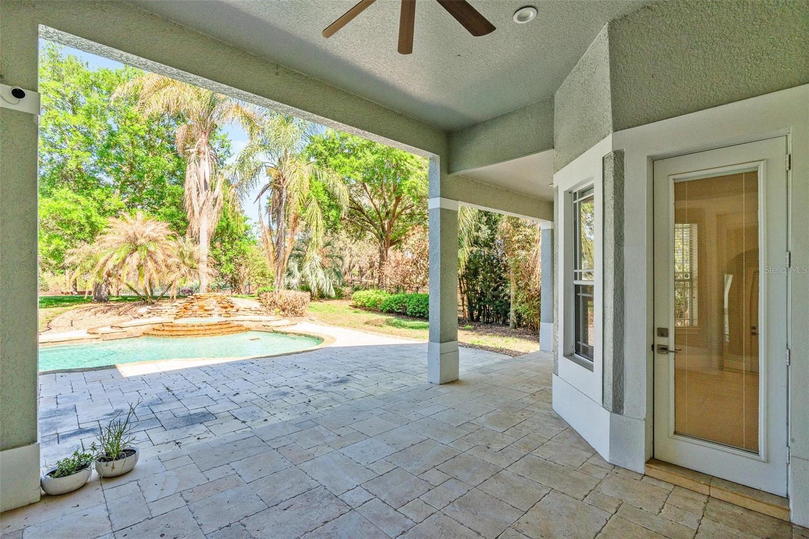 KEENES POINTE - Residential