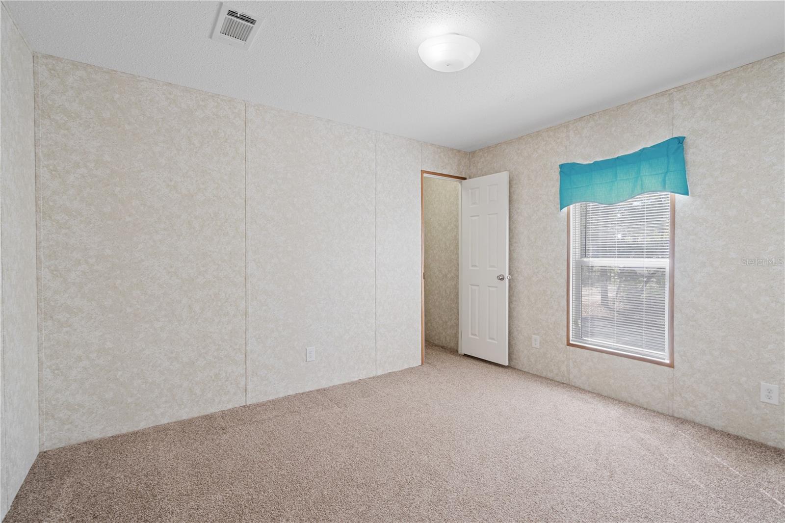 BLACK JACK RIDGE ESTATE - Residential