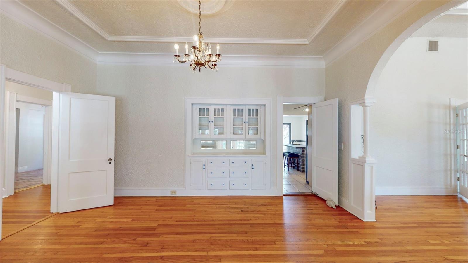 NORTH BAY HEIGHTS - Residential Income