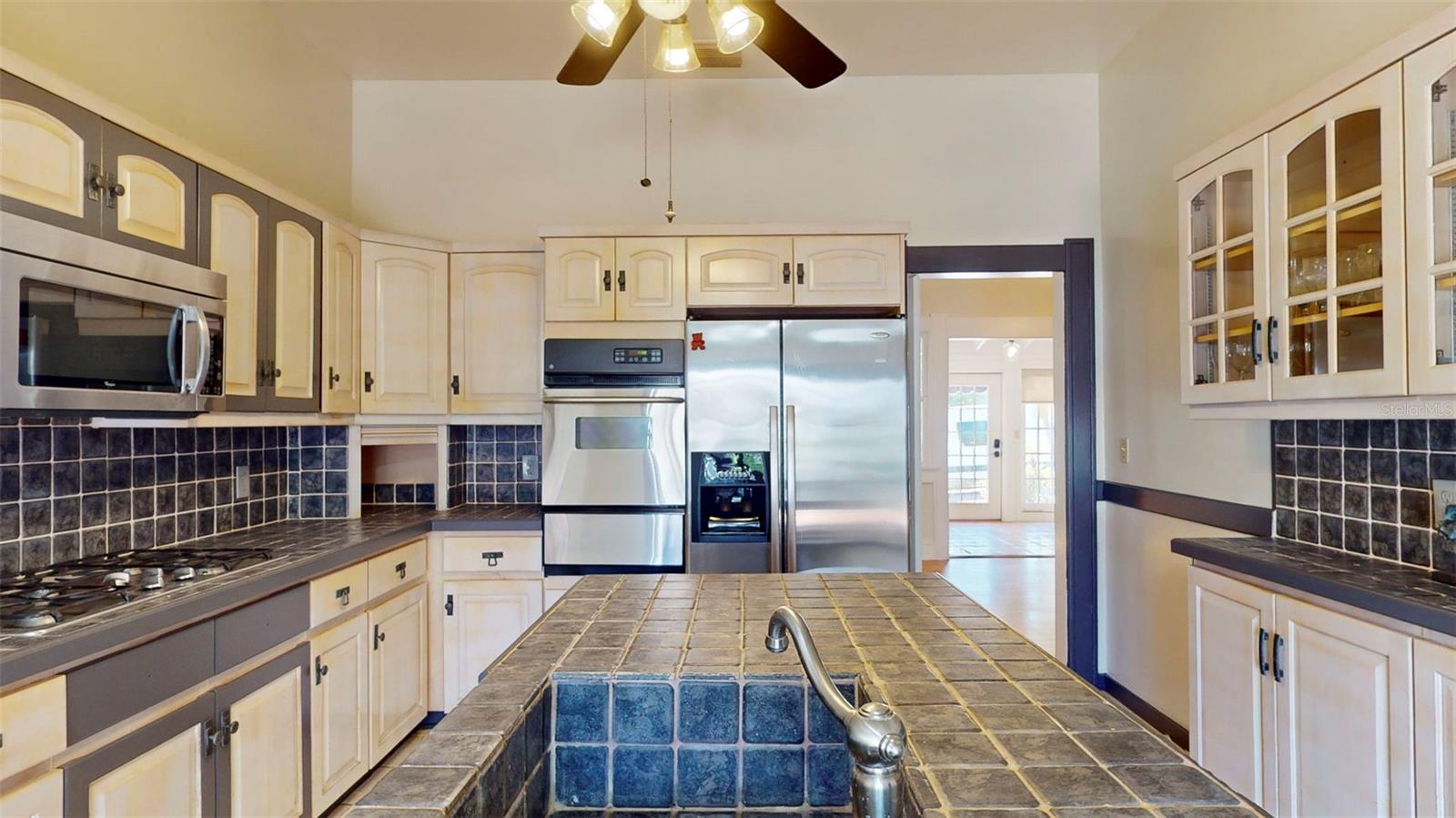 NORTH BAY HEIGHTS - Residential Income