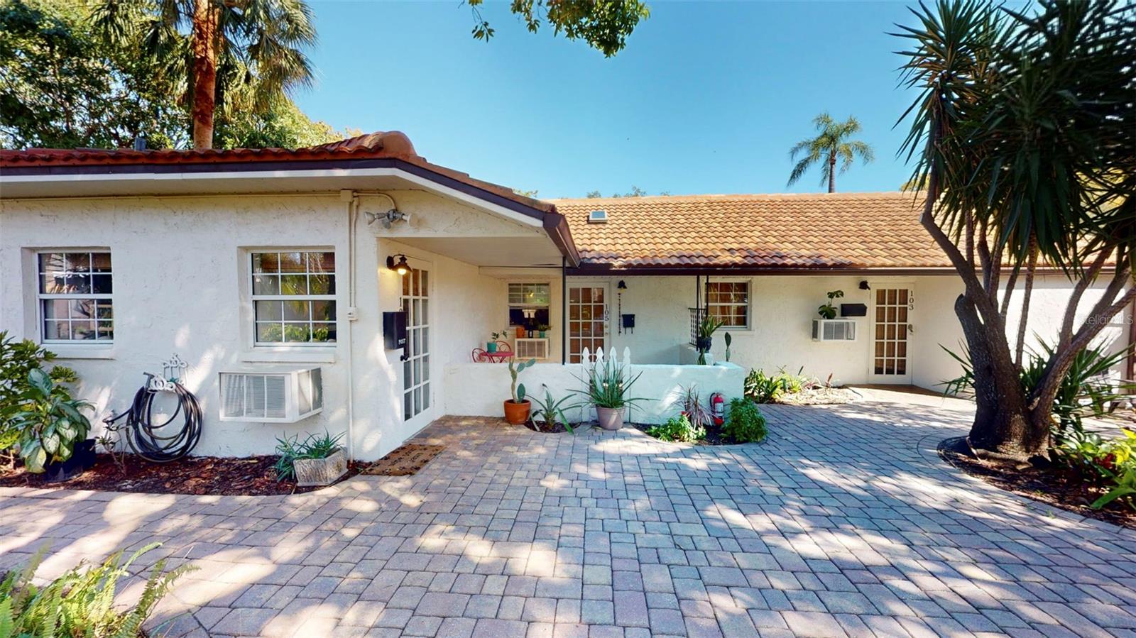 NORTH BAY HEIGHTS - Residential Income